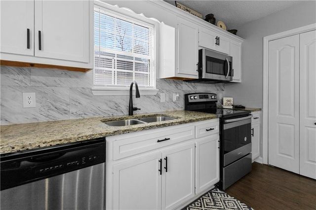 3560 Catalina Drive, Cumming, GA 30041
