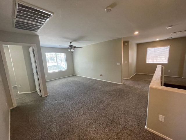 1818 W Desert Seasons Drive, San Tan Valley, AZ 85144