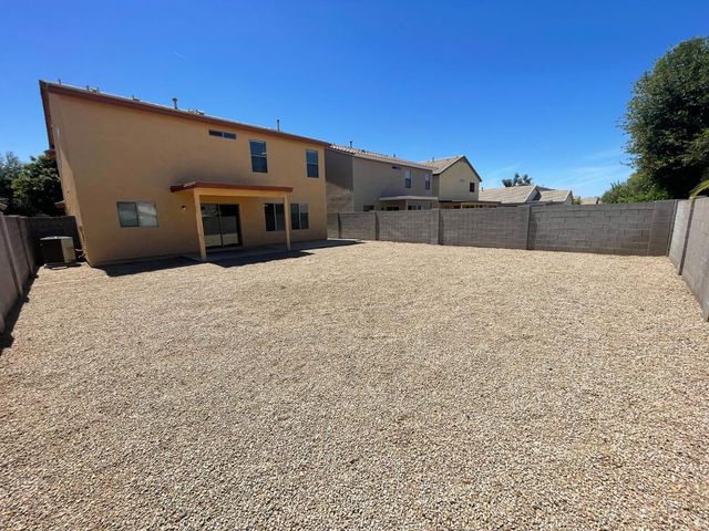 1818 W Desert Seasons Drive, San Tan Valley, AZ 85144