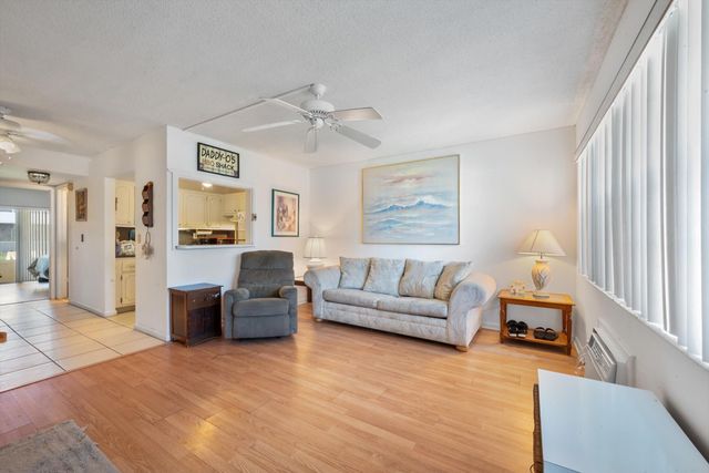 185 Andover H, West Palm Beach, FL 33417