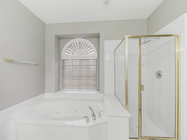 122 Wentwood Drive, Murphy, TX 75094