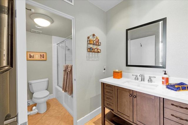 77955 Lago Drive, La Quinta, CA 92253