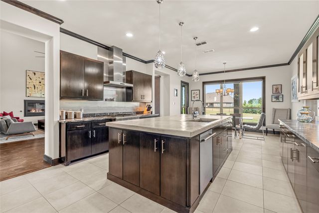 12516 Bella Vita Drive, Fort Worth, TX 76126