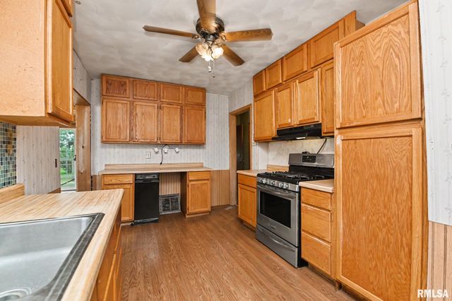 13650 IL Route 29, Pekin, IL 61554