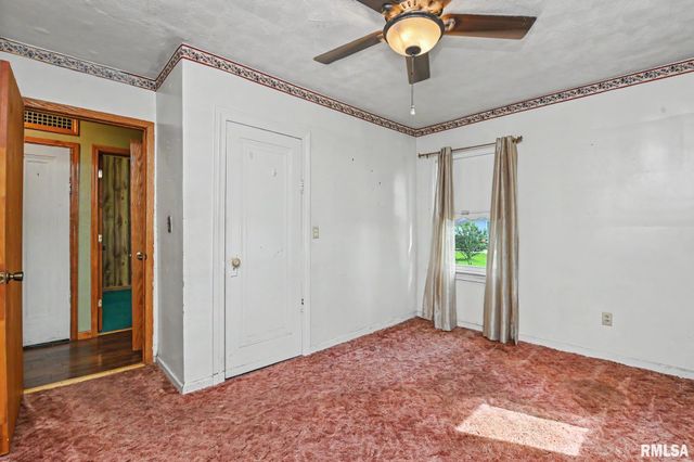 13650 IL Route 29, Pekin, IL 61554