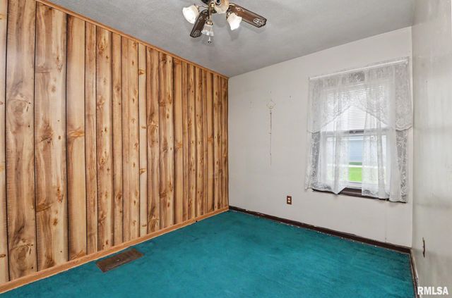 13650 IL Route 29, Pekin, IL 61554