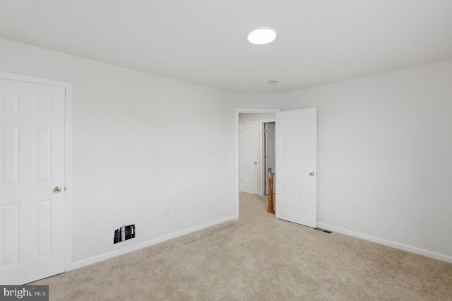 5107 CALL PL SE, Washington, DC 20019