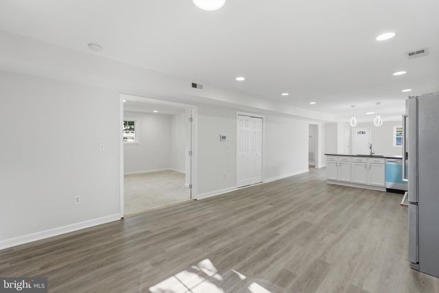 5107 CALL PL SE, Washington, DC 20019