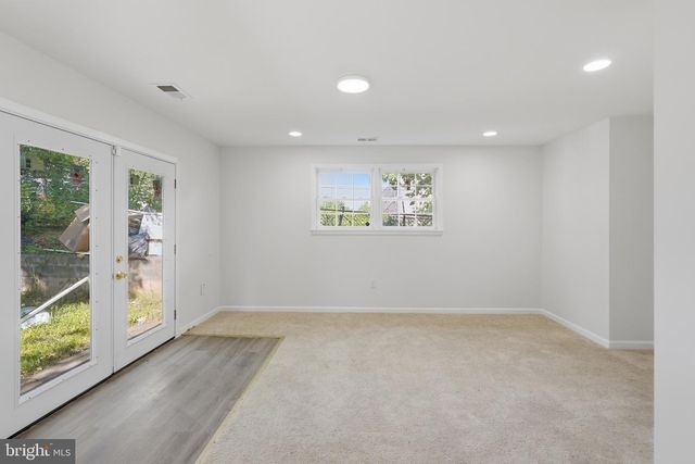 5107 CALL PL SE, Washington, DC 20019