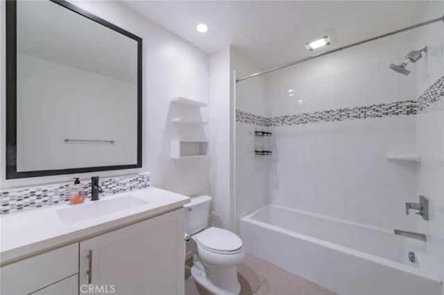 131 Damsel, Irvine, CA 92620