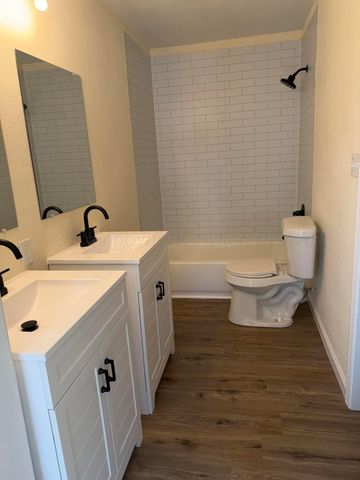 209 ELM Avenue, Dumas, TX 79029