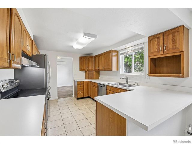 1636 S Vivian Street, Longmont, CO 80501