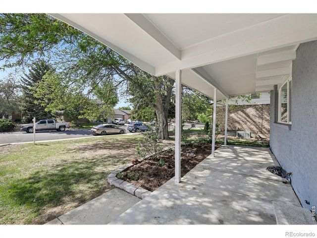 1636 S Vivian Street, Longmont, CO 80501