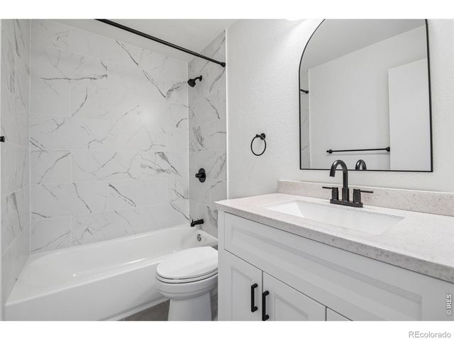 1636 S Vivian Street, Longmont, CO 80501