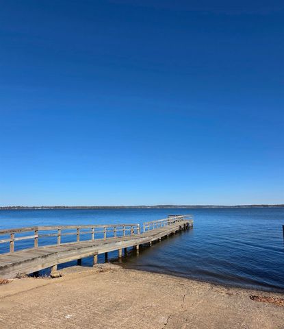 20989 Renee Dr., Chandler, TX 75758