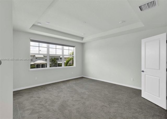 1240 Eucalyptus Dr 2, Hollywood, FL 33021