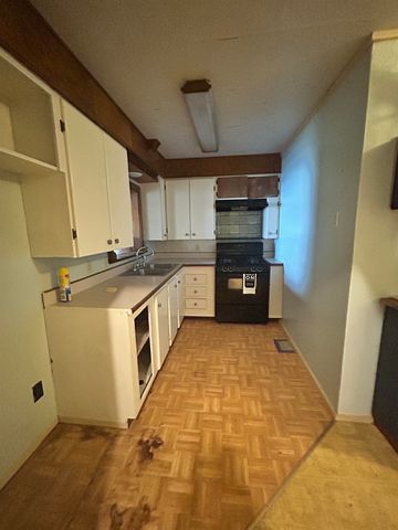 17458 S County Road 4256, Henderson, TX 75654