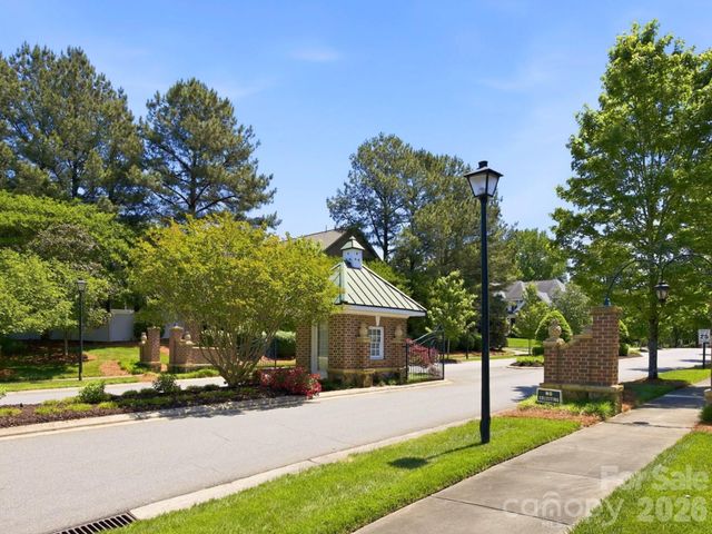 4198 Abernathy Place, Harrisburg, NC 28075