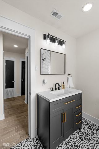 4216 Evelyn St, Bossier City, LA 71112