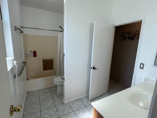 3 Costa Brase Ct, Sacramento, CA 95838