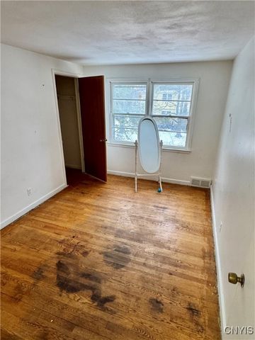 308 Kramer Drive, Syracuse, NY 13207