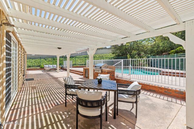 205 Clevenger Avenue, Simi Valley, CA 93065