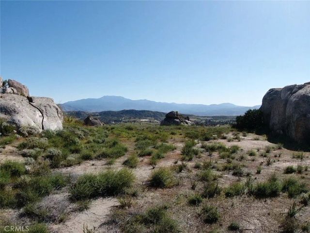 23698 Tapatia, Homeland, CA 92548