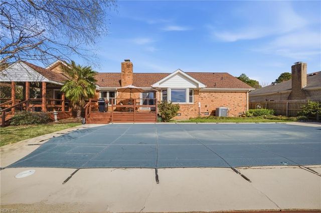 4717 Haygood Point RD, Virginia Beach, VA 23455