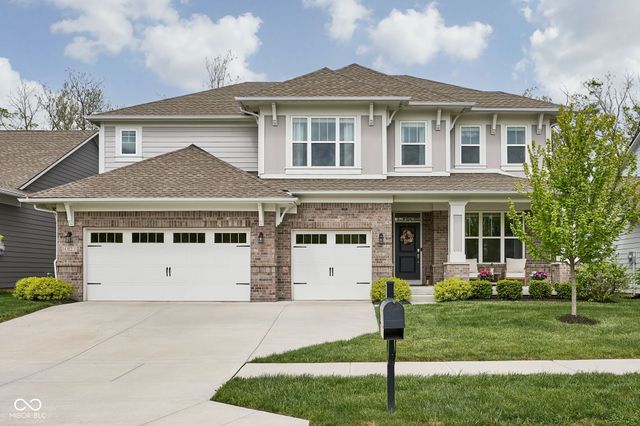 6021 Godello Circle, Zionsville, IN 46077