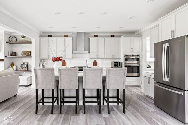 6021 Godello Circle, Zionsville, IN 46077