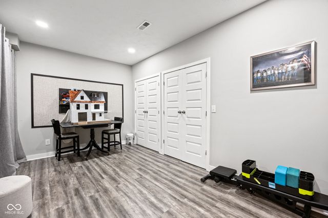 6021 Godello Circle, Zionsville, IN 46077