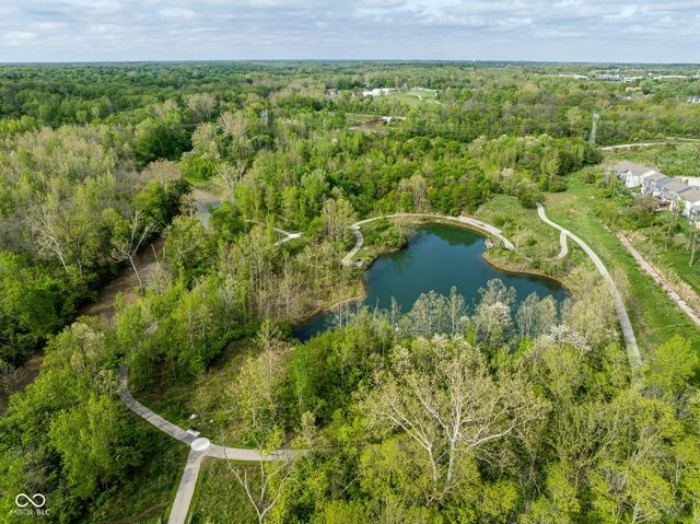 6021 Godello Circle, Zionsville, IN 46077