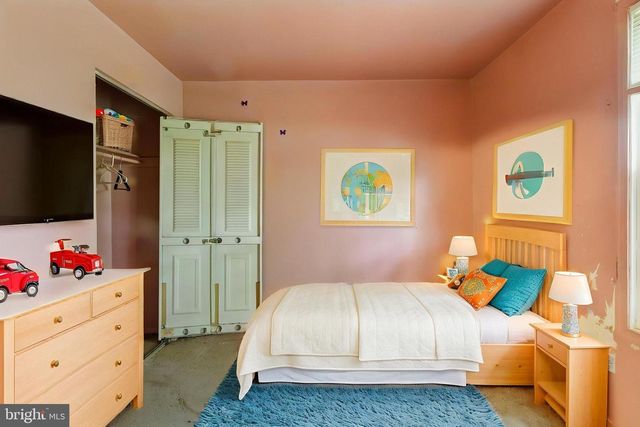 6113 HIL MAR DR, District Heights, MD 20747