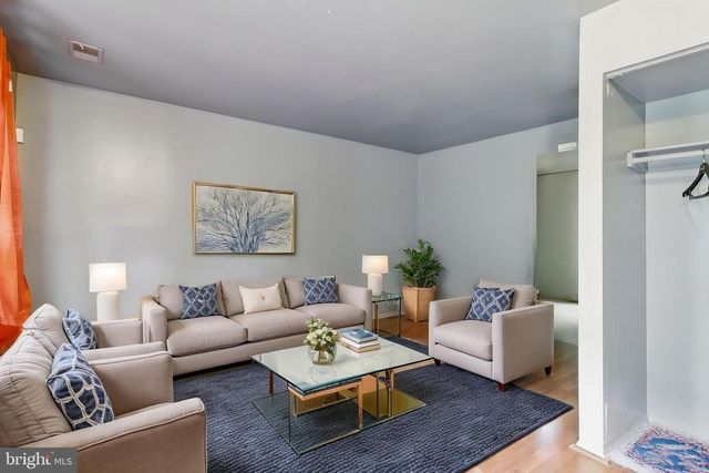 6113 HIL MAR DR, District Heights, MD 20747