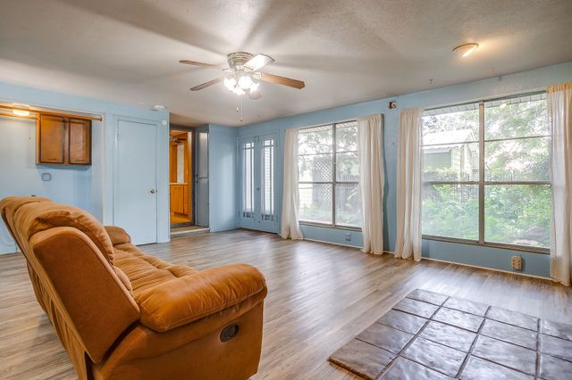 1329 Clarence Street, Haltom City, TX 76117