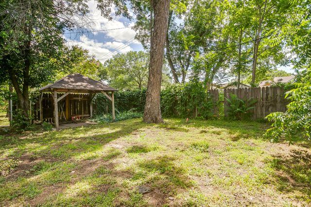 1329 Clarence Street, Haltom City, TX 76117