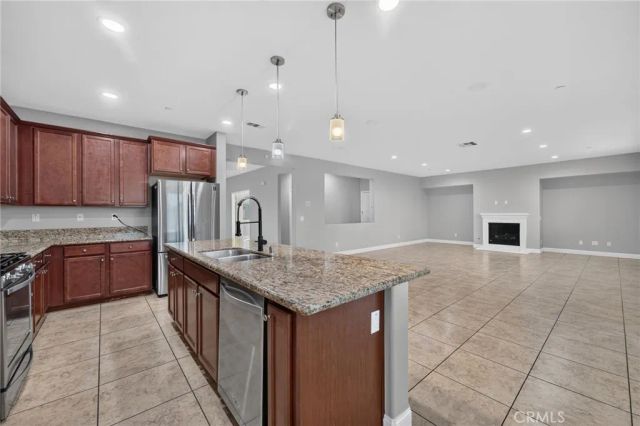 34946 Manu, Winchester, CA 92596