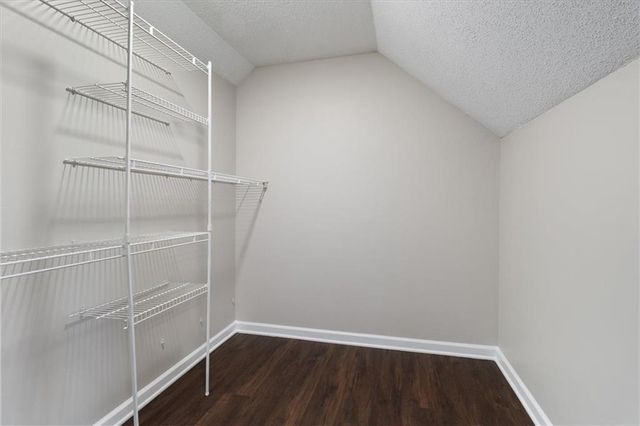 2096 Glenellen NW Drive, Kennesaw, GA 30152