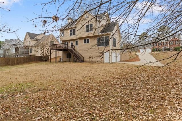 2096 Glenellen NW Drive, Kennesaw, GA 30152