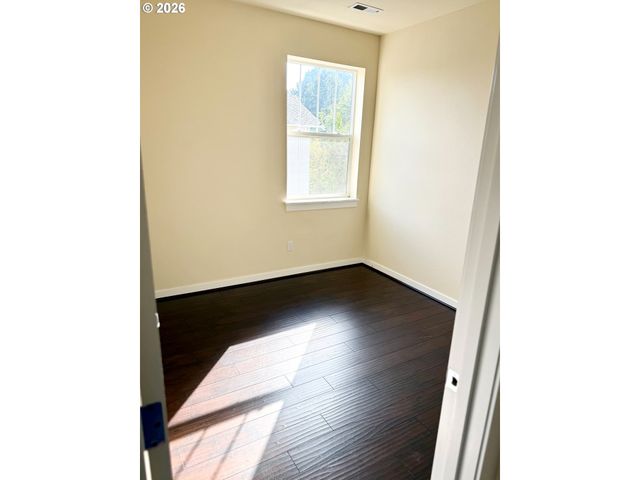 2608 Sw HUME Ct, Portland, OR 97219