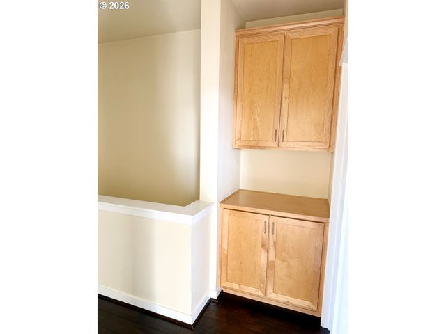 2608 Sw HUME Ct, Portland, OR 97219