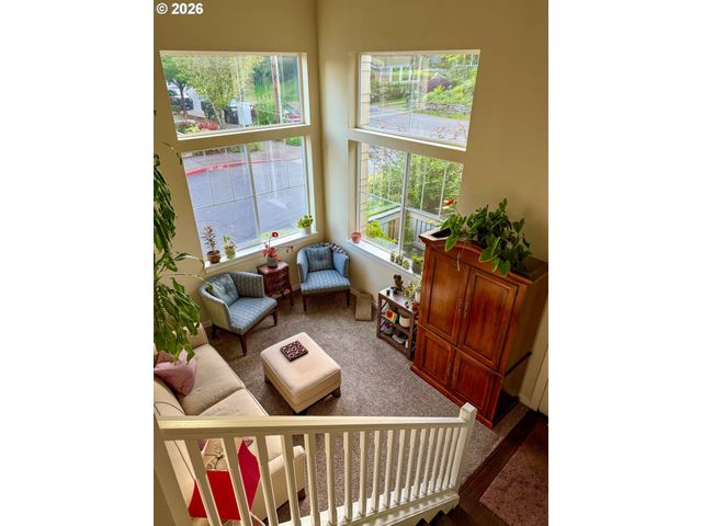 2608 Sw HUME Ct, Portland, OR 97219
