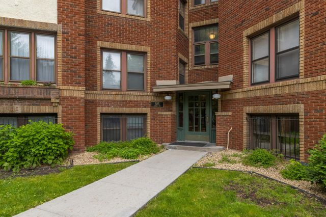 385 Laurel Avenue 10, Saint Paul, MN 55102