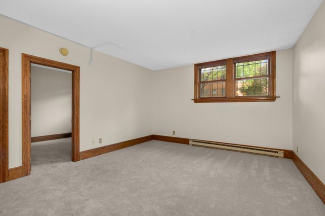 385 Laurel Avenue 10, Saint Paul, MN 55102