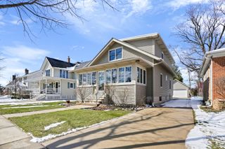 416 N Rush Street, Itasca, IL 60143