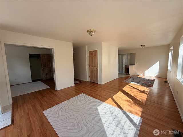 319 6th Street, Blaine, WA 98230