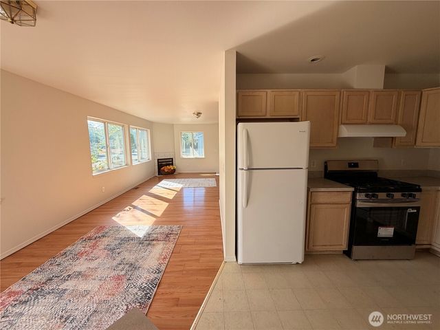 319 6th Street, Blaine, WA 98230