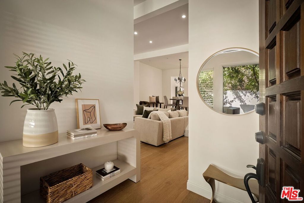 1554 Michael Lane, Pacific Palisades, CA 90272 — photo 3
