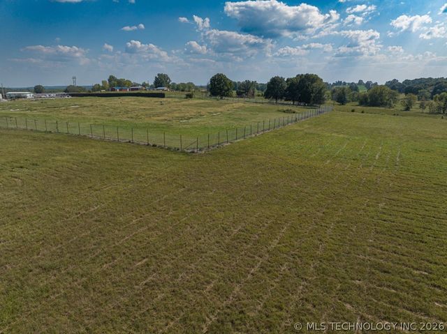 31511 S Hwy 82 Road, Vinita, OK 74301