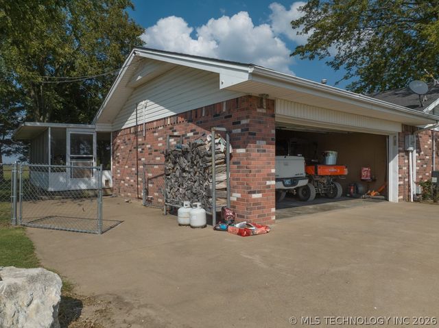 31511 S Hwy 82 Road, Vinita, OK 74301